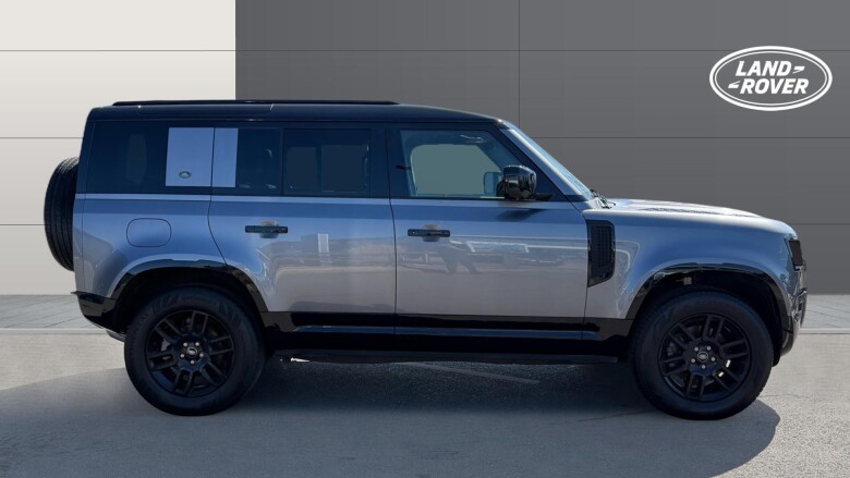 Land Rover Defender 3.0 D250 X-Dynamic SE 110 5dr Auto Diesel Estate
